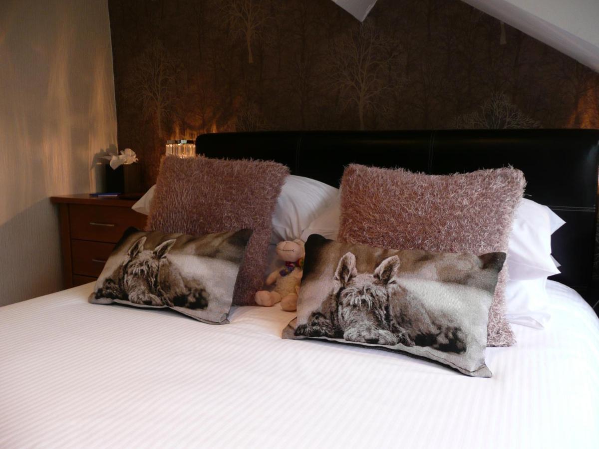 Glenville House - Adults Only - Incl Free Off-Site Health Club With Swimming Pool, Hot Tub, Sauna & Steam Room 보우네스온윈더미어 외부 사진