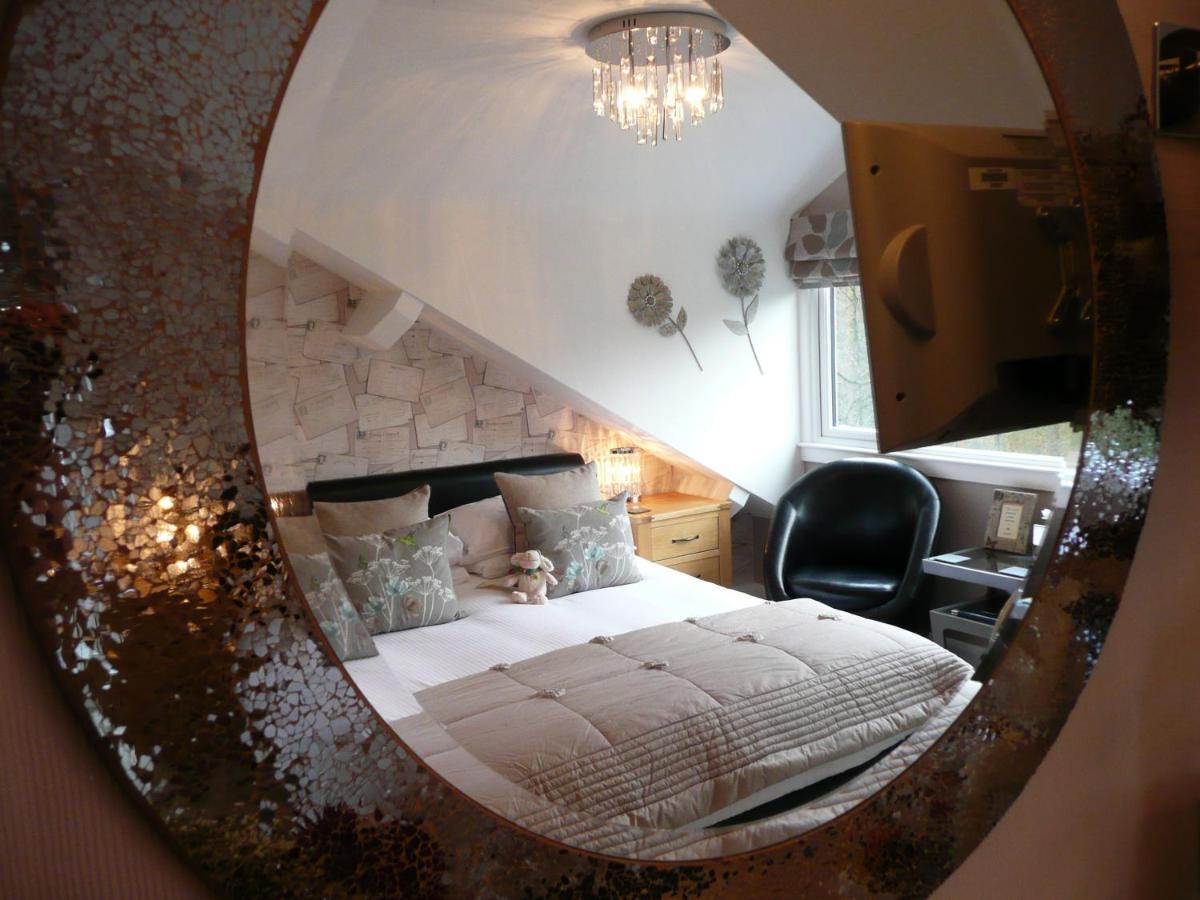 Glenville House - Adults Only - Incl Free Off-Site Health Club With Swimming Pool, Hot Tub, Sauna & Steam Room 보우네스온윈더미어 외부 사진