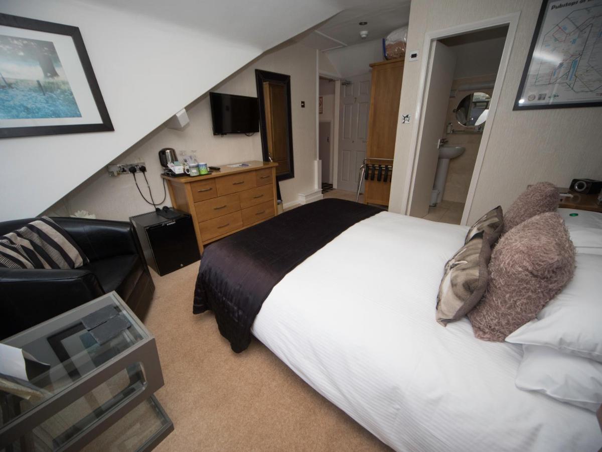 Glenville House - Adults Only - Incl Free Off-Site Health Club With Swimming Pool, Hot Tub, Sauna & Steam Room 보우네스온윈더미어 외부 사진