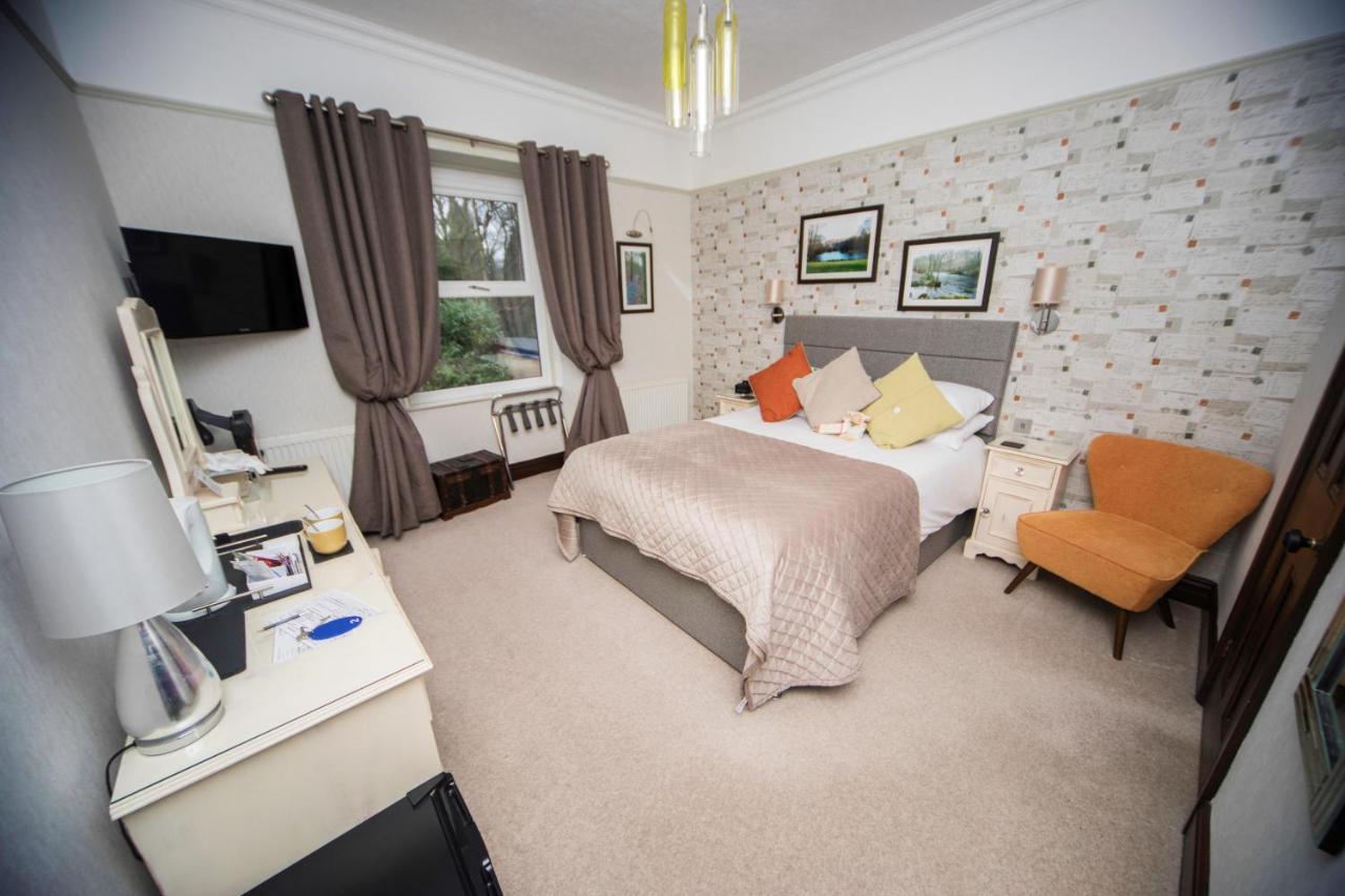 Glenville House - Adults Only - Incl Free Off-Site Health Club With Swimming Pool, Hot Tub, Sauna & Steam Room 보우네스온윈더미어 외부 사진
