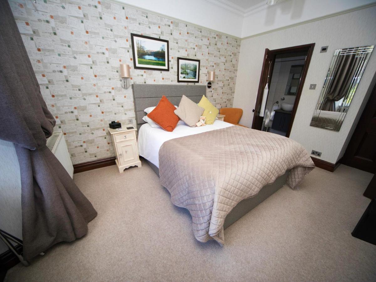 Glenville House - Adults Only - Incl Free Off-Site Health Club With Swimming Pool, Hot Tub, Sauna & Steam Room 보우네스온윈더미어 외부 사진