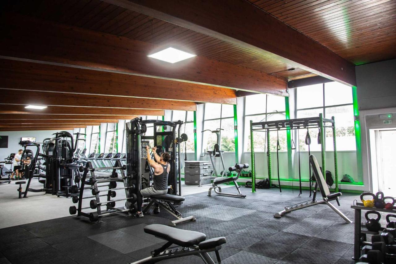 Glenville House - Adults Only - Incl Free Off-Site Health Club With Swimming Pool, Hot Tub, Sauna & Steam Room 보우네스온윈더미어 외부 사진
